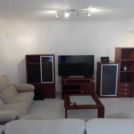 House Moledo Sea View *