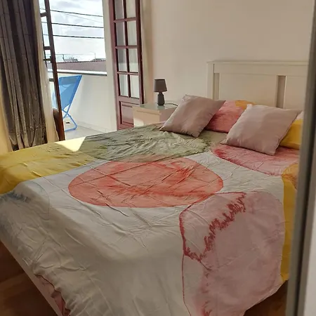 House Sea View بيت للعطل