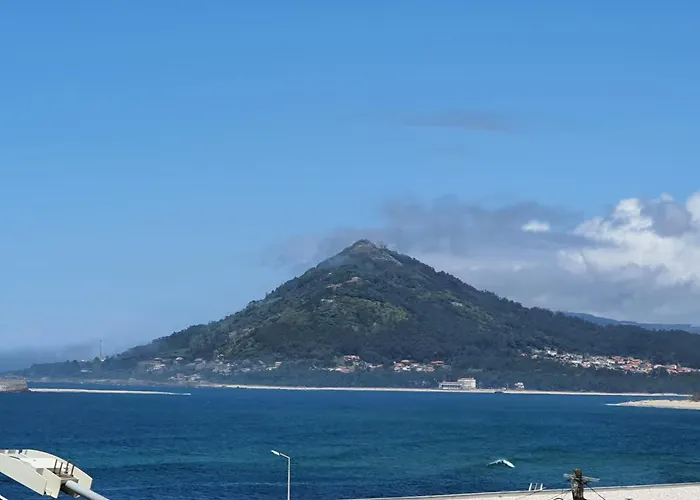 House Sea View 度假居 *